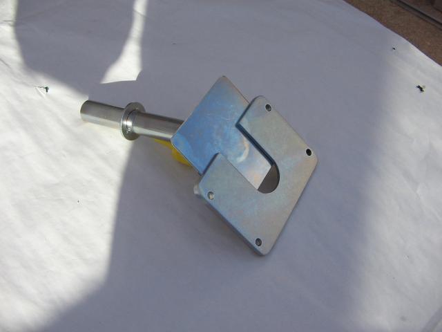 tripod_fixings.JPG